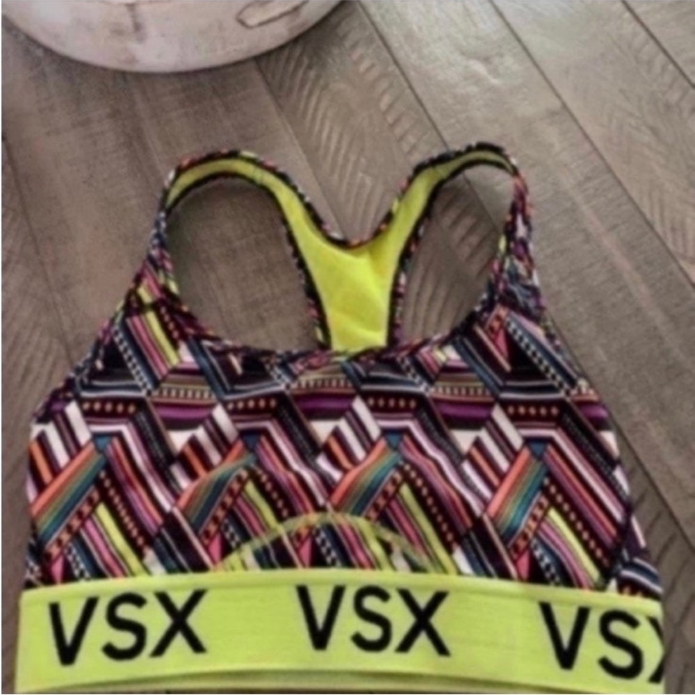 VSX Colorful Geometric Sports Bra size small